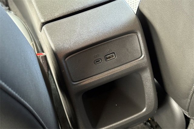 Used 2025 Chevrolet Trax LT w/ Driver Confidence Package image 39