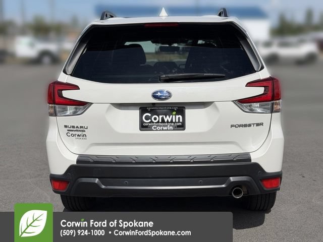 Used 2023 Subaru Forester Limited w/ Popular Package #2 AWD/4WD image 18