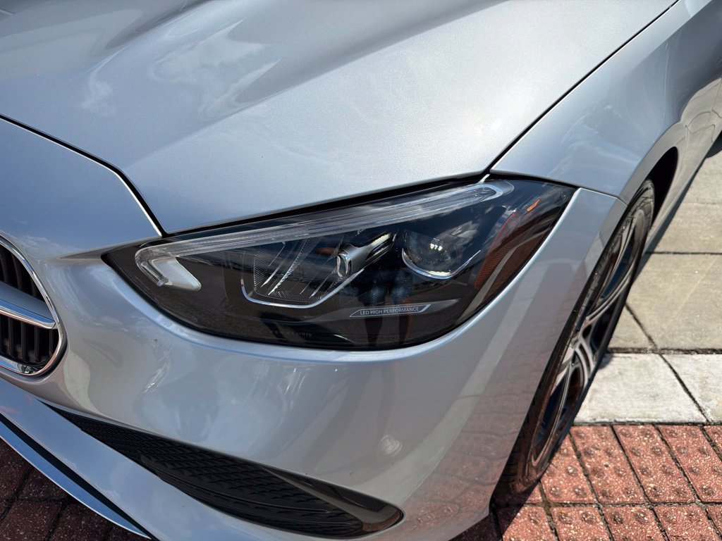 Used 2022 Mercedes-Benz C 300 Sedan image 11