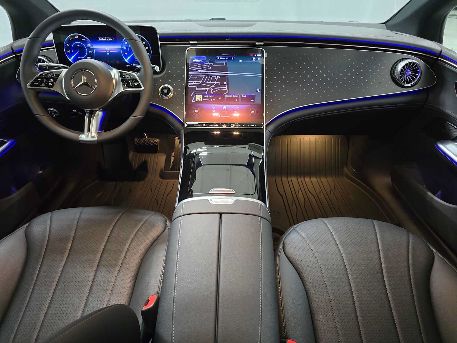 New 2026 Mercedes-Benz EQE 320 4MATIC Sedan image 19