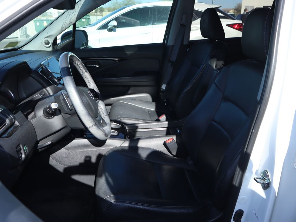 Used 2020 Honda Pilot Touring image 9
