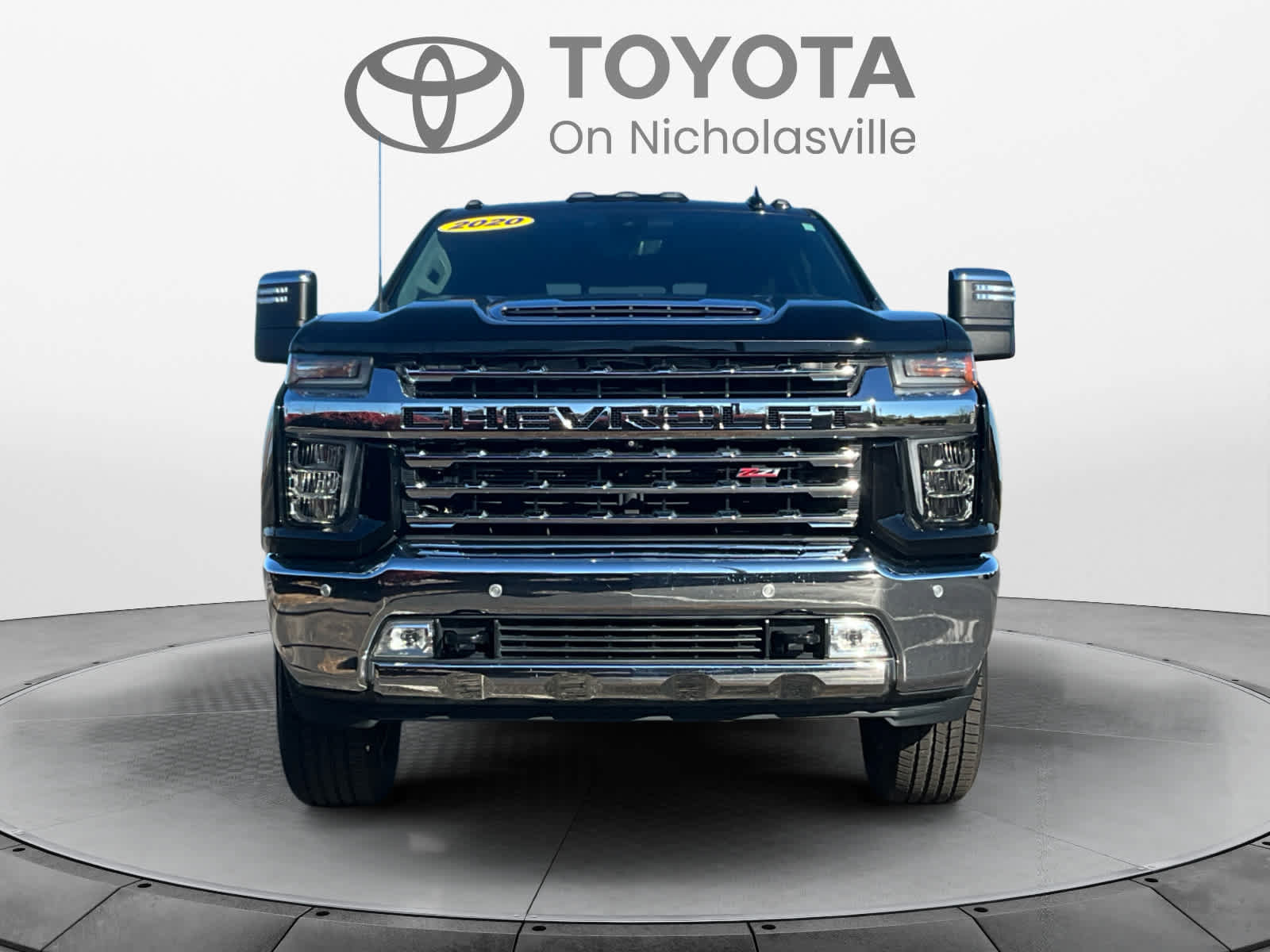Used 2020 Chevrolet Silverado 2500 LTZ w/ LTZ Plus Package AWD/4WD image 8