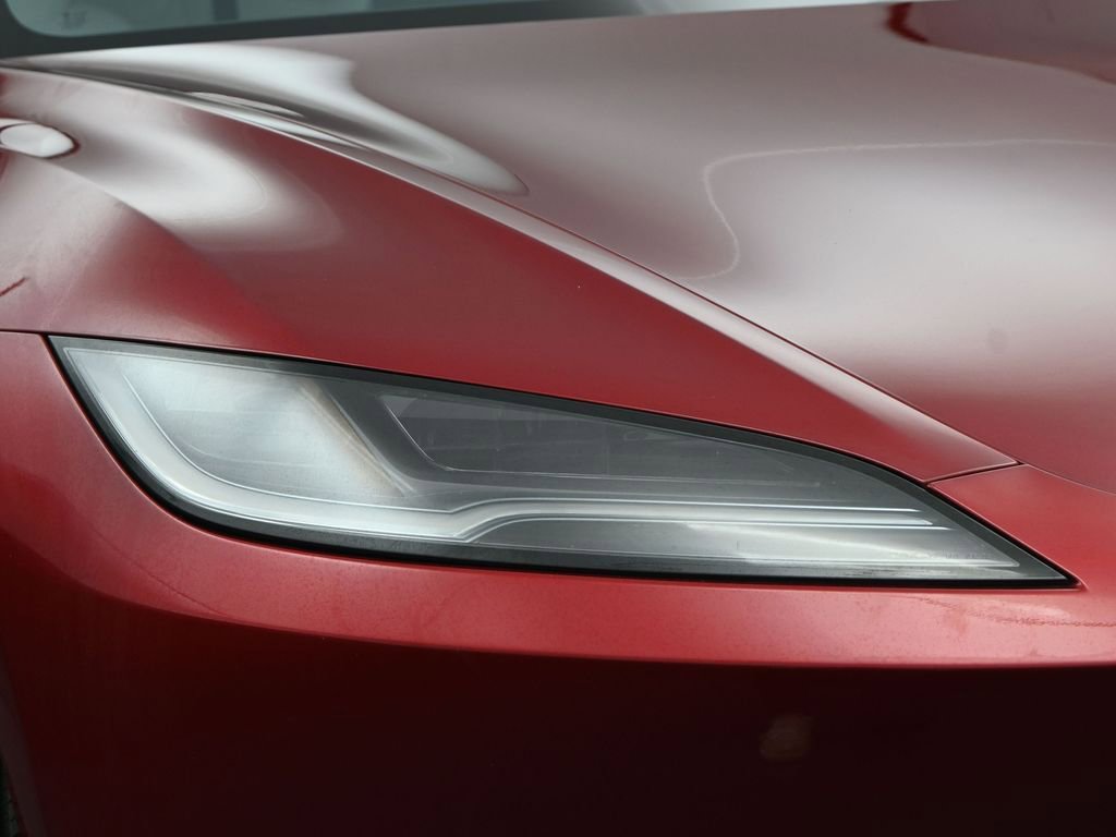 Used 2025 Tesla Model 3 Long Range image 11