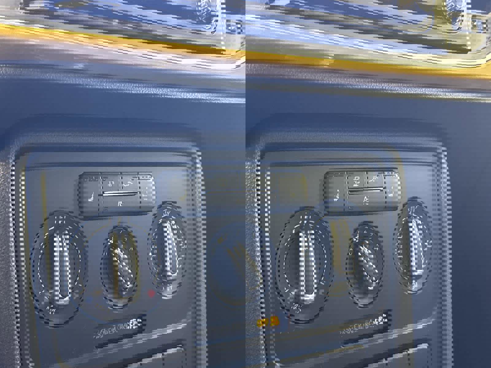 Used 2016 Volkswagen Beetle 1.8T Dune image 16