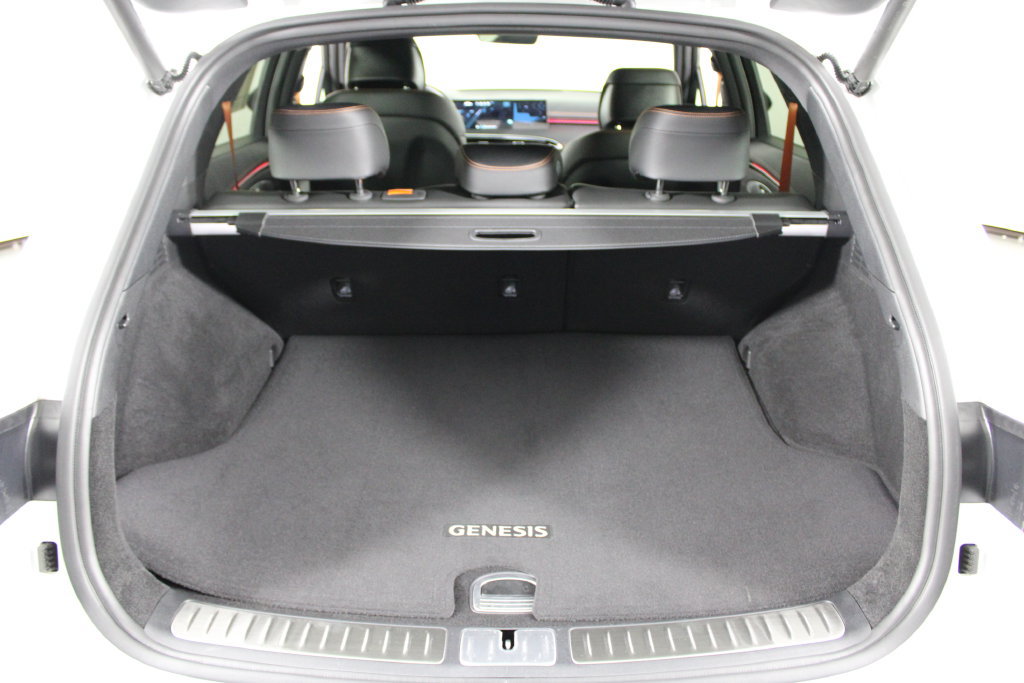 Used 2026 Genesis GV70 2.5T Sport Prestige AWD/4WD image 15