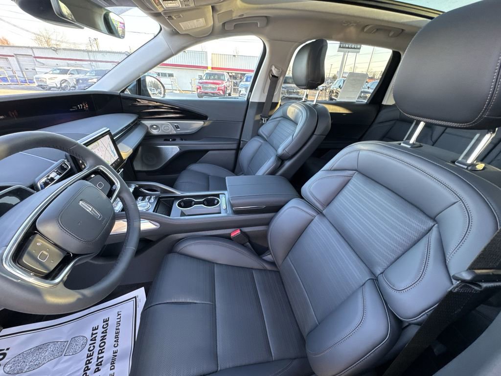 New 2026 Lincoln Nautilus Reserve image 11