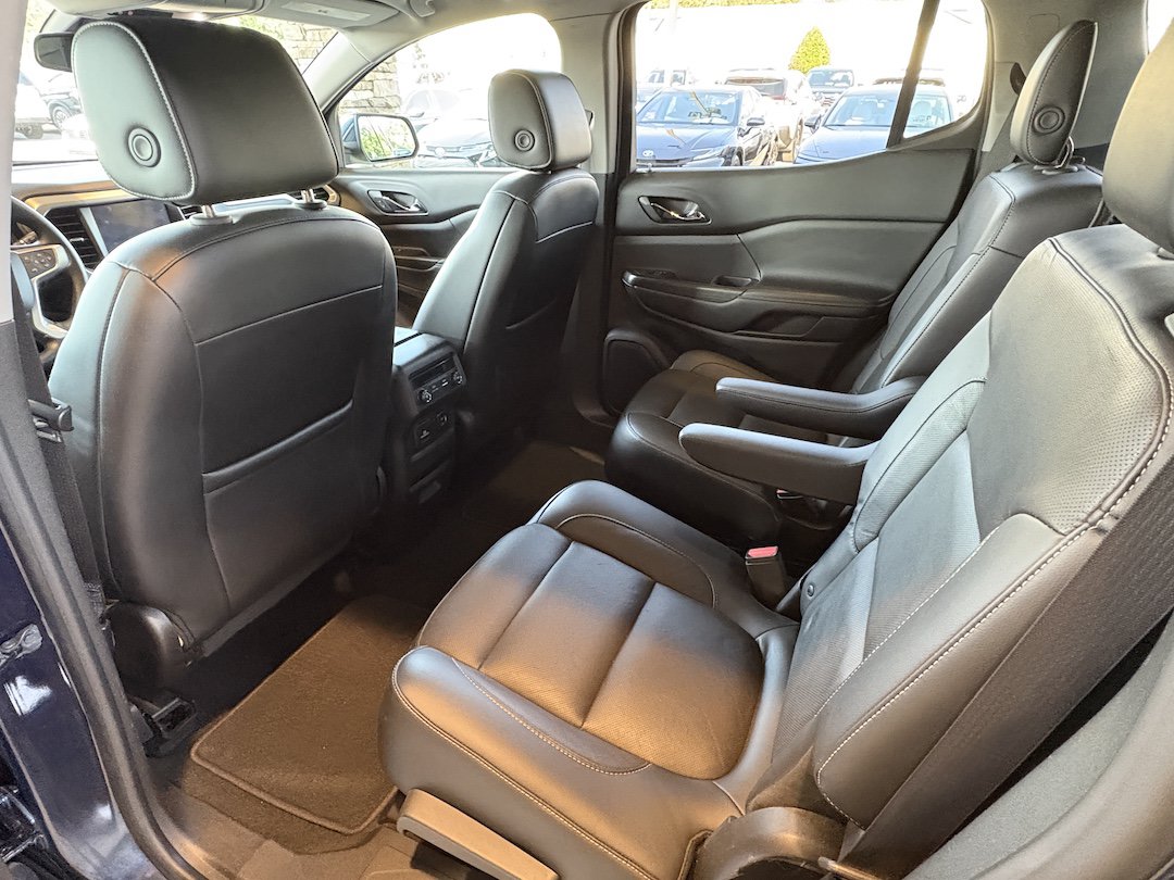 Used 2017 GMC Acadia SLT FWD image 23