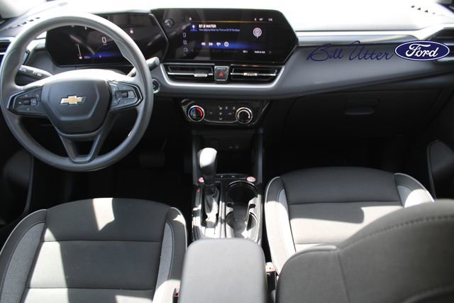 Used 2025 Chevrolet TrailBlazer LT image 12