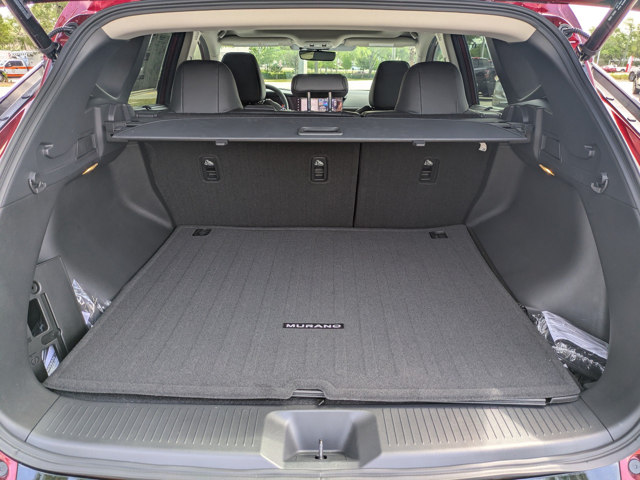 New 2026 Nissan Murano Platinum w/ Cargo Package AWD/4WD image 13