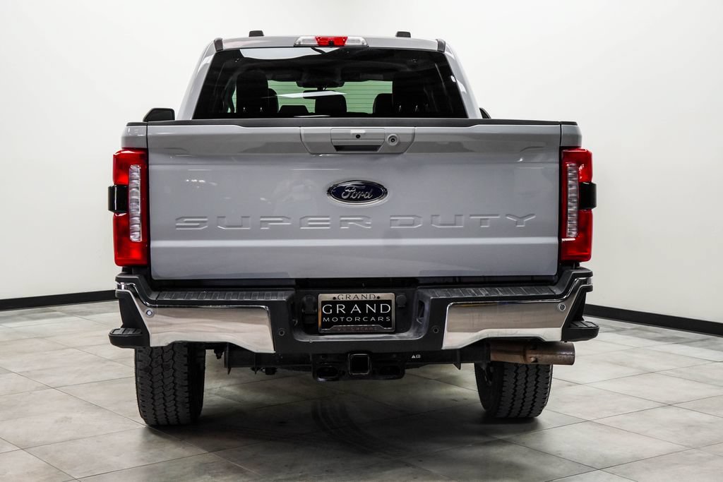 Used 2026 Ford F250 Lariat AWD/4WD image 9