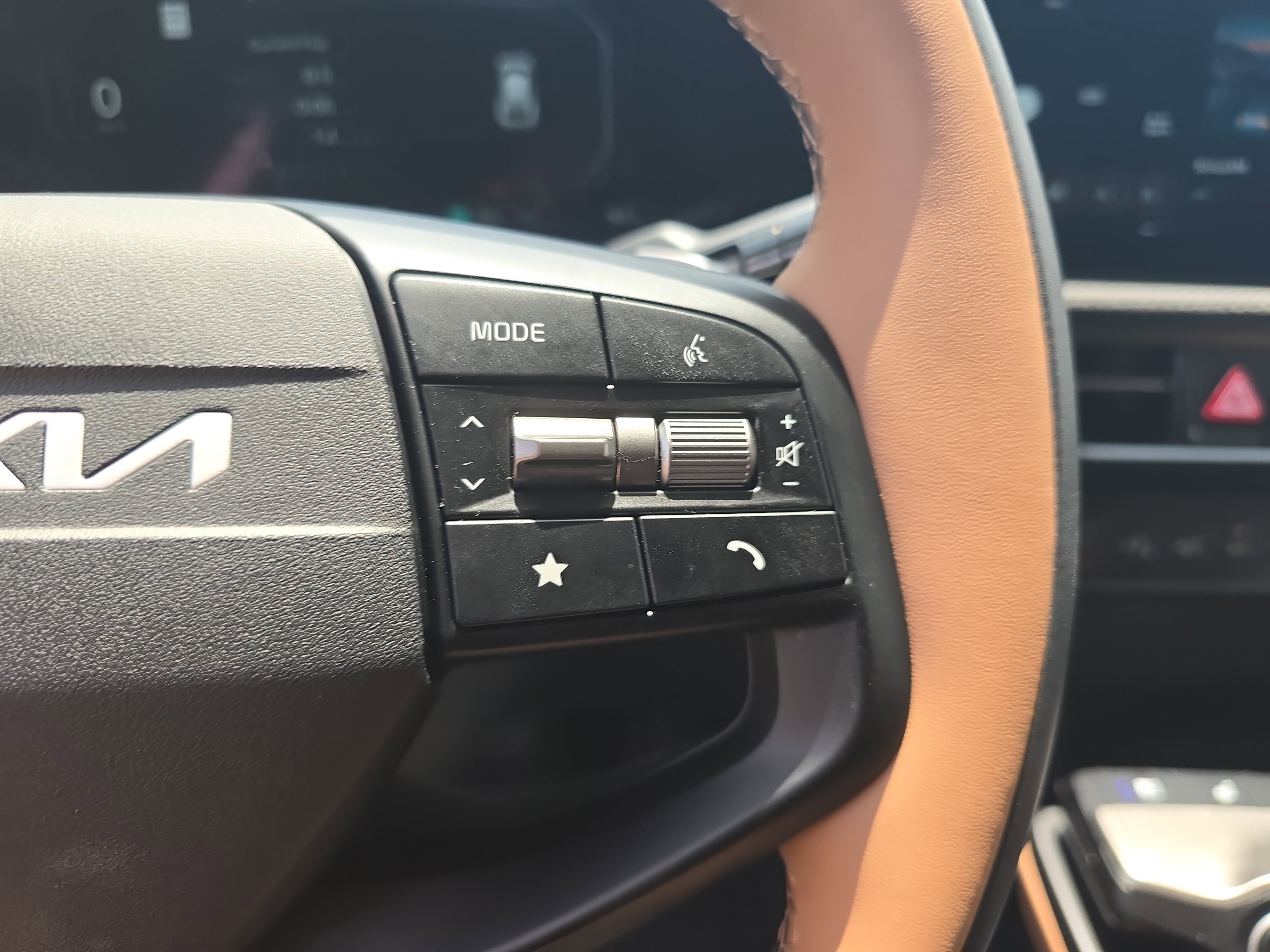 New 2025 Kia EV6 Wind image 19