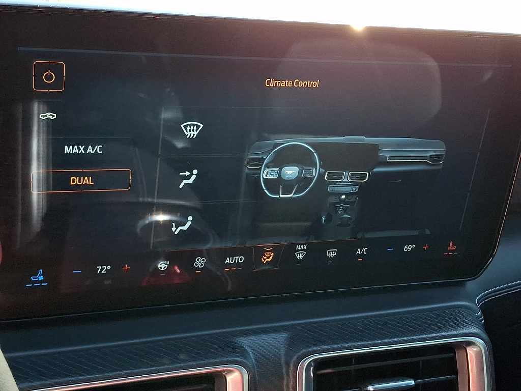 Used 2025 Ford Mustang GT Premium RWD image 18