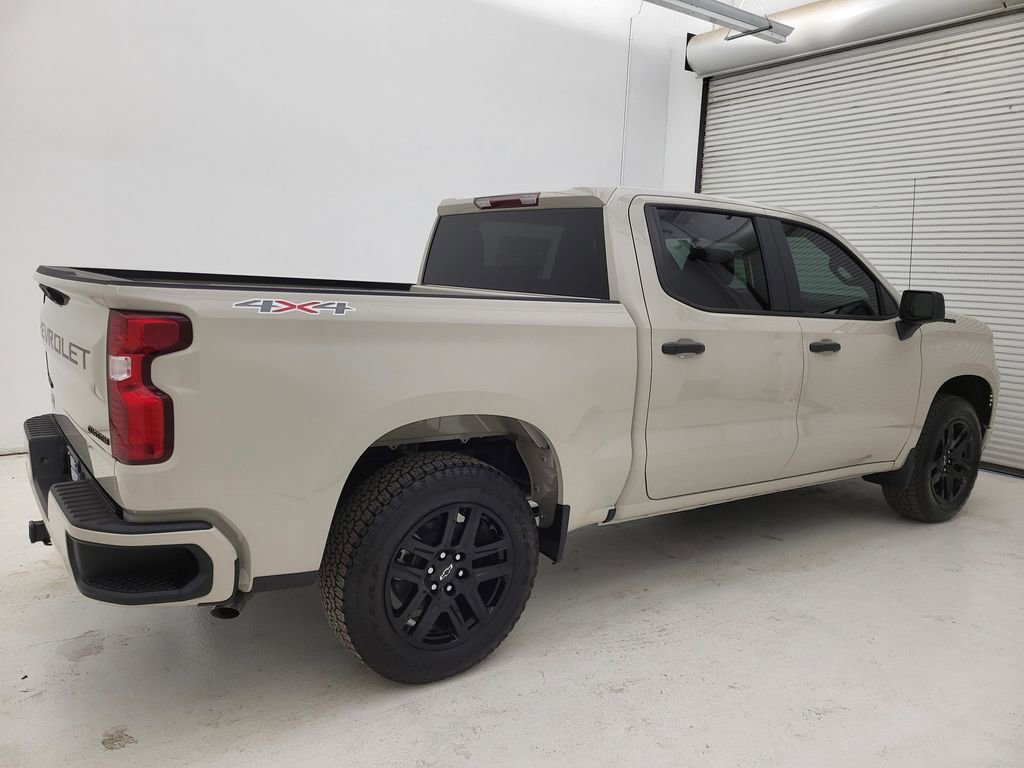 New 2026 Chevrolet Silverado 1500 Custom w/ LPO, Dark Essentials Package image 17