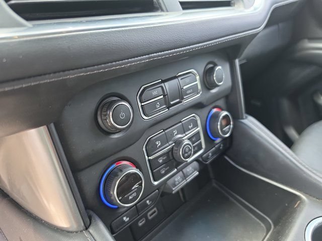 Used 2022 Chevrolet Tahoe Z71 w/ Luxury Package AWD/4WD image 26