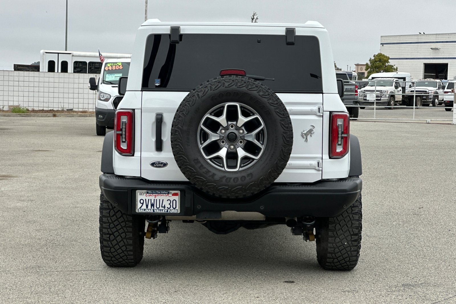 Used 2025 Ford Bronco Badlands AWD/4WD image 5