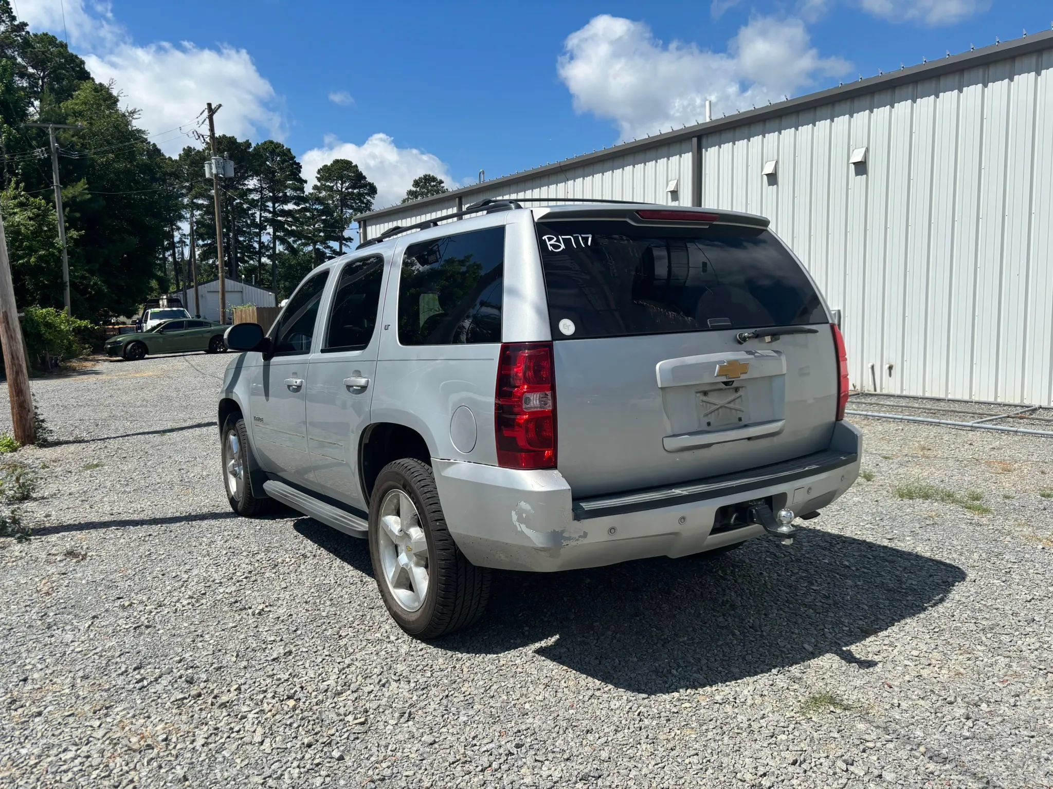 Used 2012 Chevrolet Tahoe LT w/ Luxury Package RWD image 3