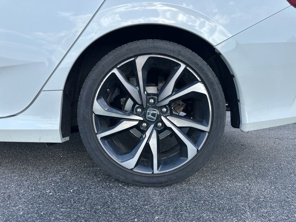 Used 2020 Honda Civic Sport image 5