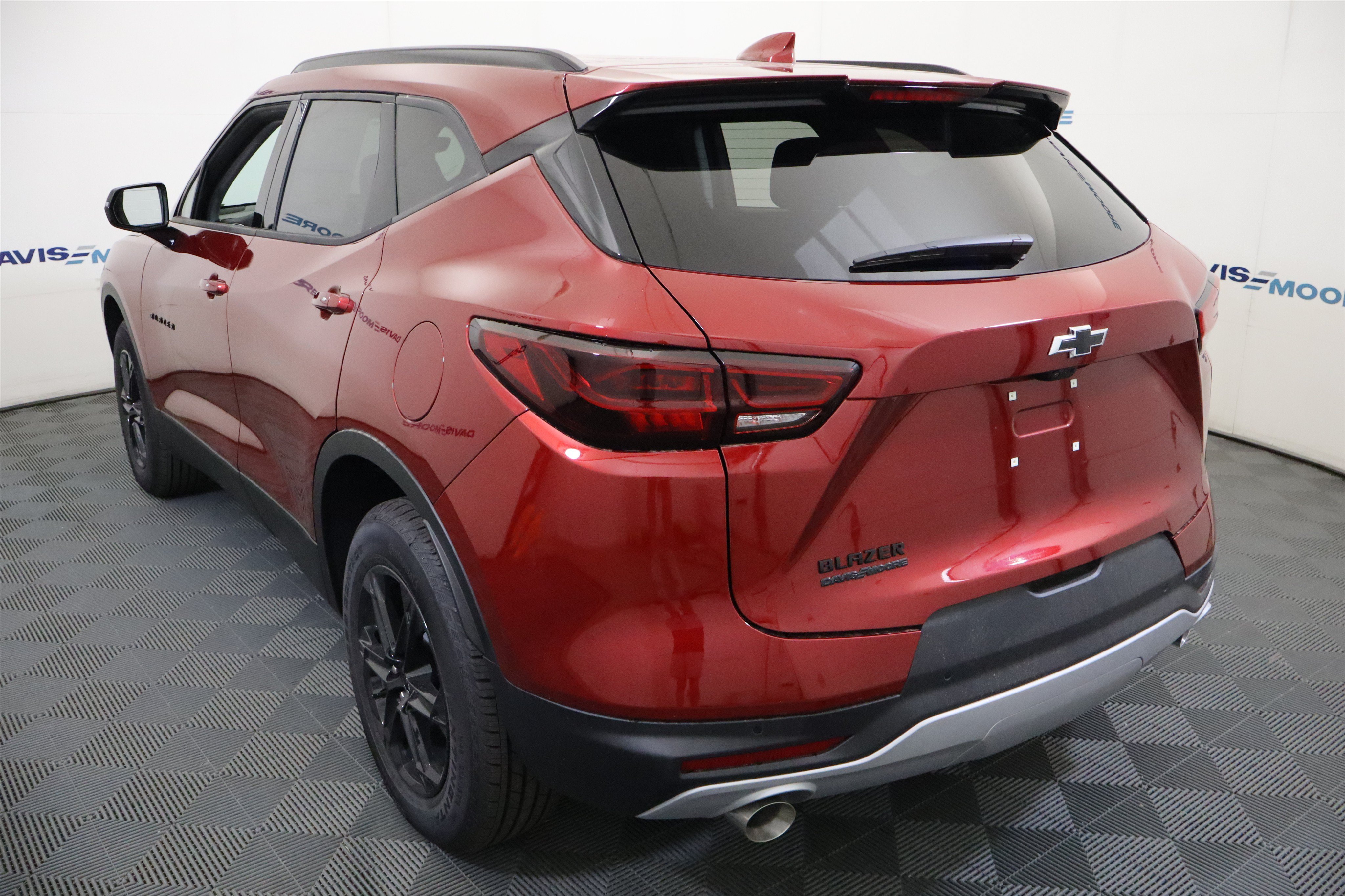 New 2026 Chevrolet Blazer LT w/ Sound & Technology Package FWD image 10