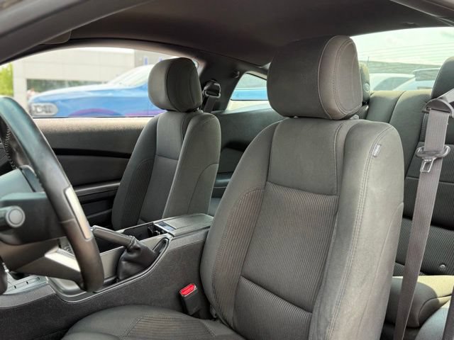 Used 2014 Ford Mustang Coupe w/ V6 Performance Package RWD image 11
