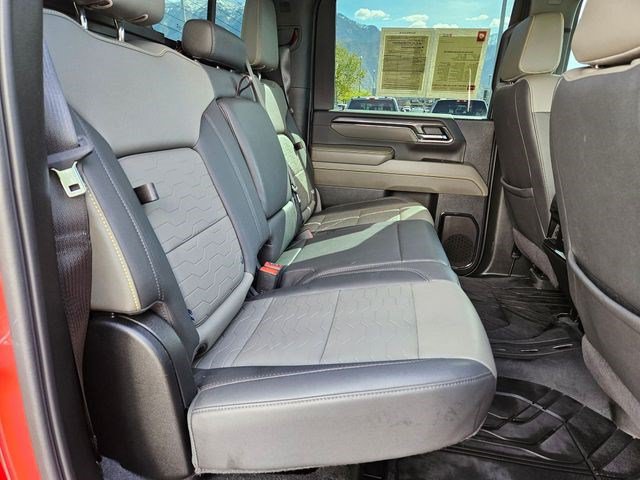 Used 2024 Chevrolet Silverado 2500 ZR2 w/ Technology Package AWD/4WD image 29