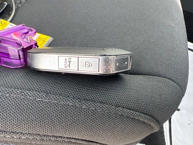 Certified 2026 Kia Sportage LX FWD image 37