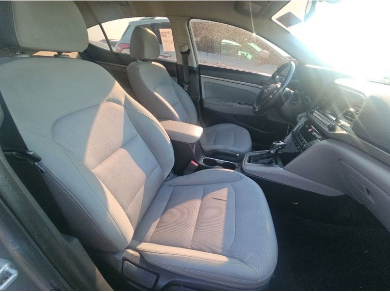 Used 2017 Hyundai Elantra SE w/ SE A/T Tech Package 03 image 26