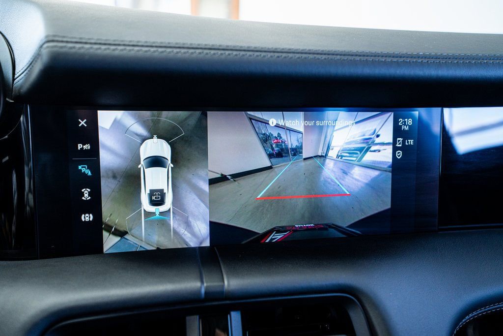 Used 2024 Porsche Taycan image 44