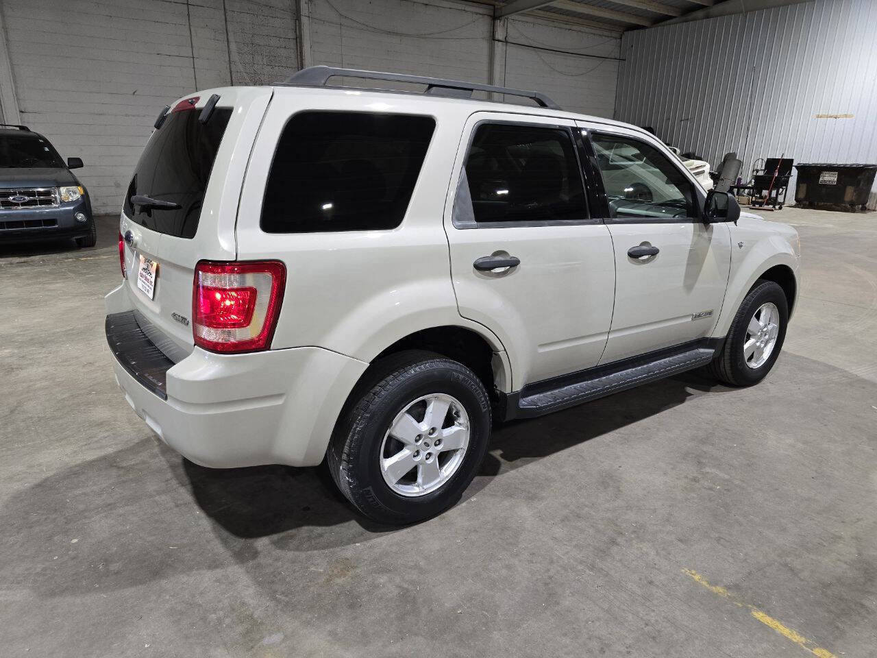Used 2008 Ford Escape XLT image 14