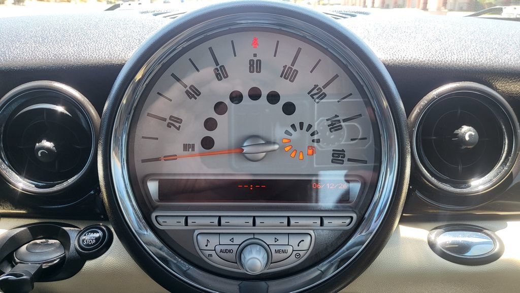 Used 2009 MINI Cooper John Cooper Works FWD image 30