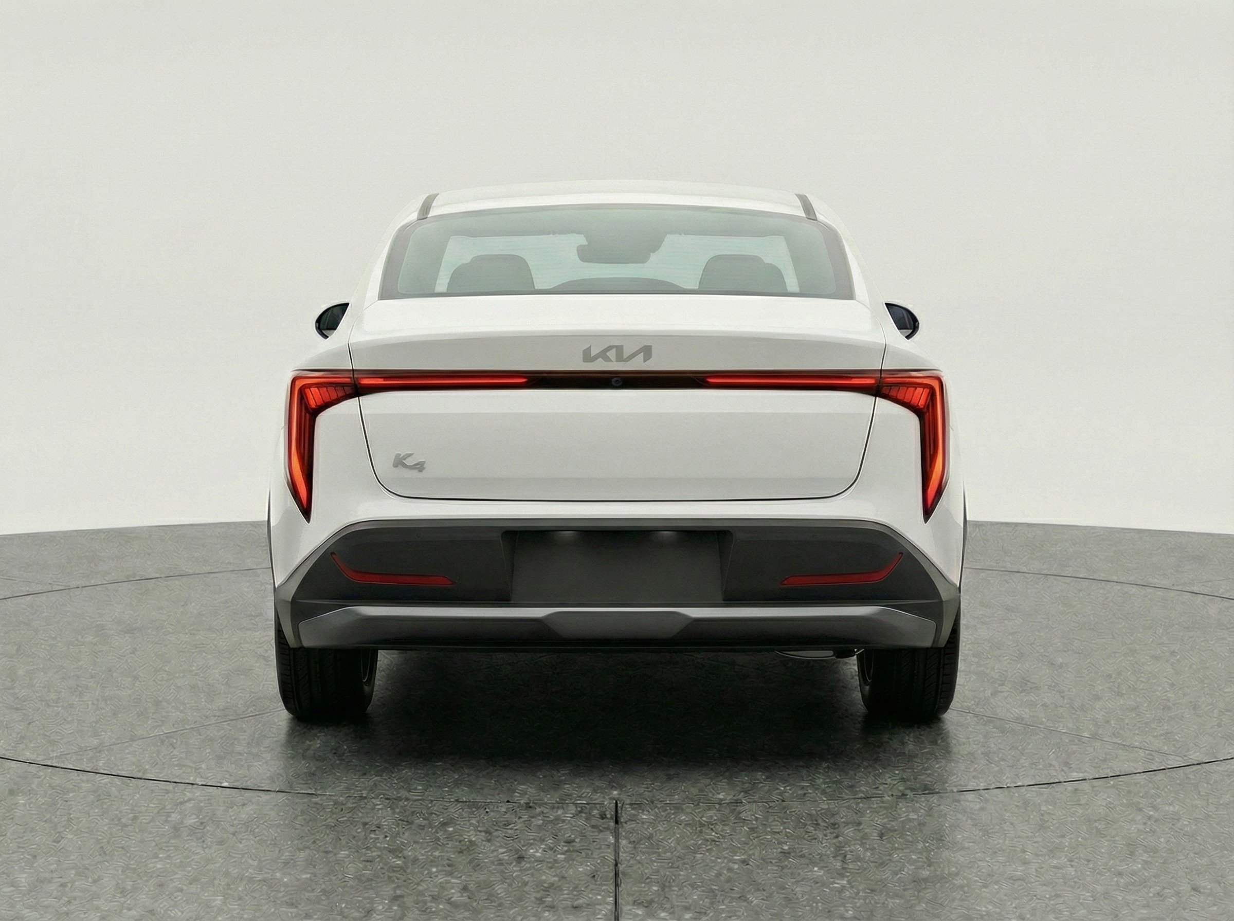 Used 2025 Kia K4 LXS image 7