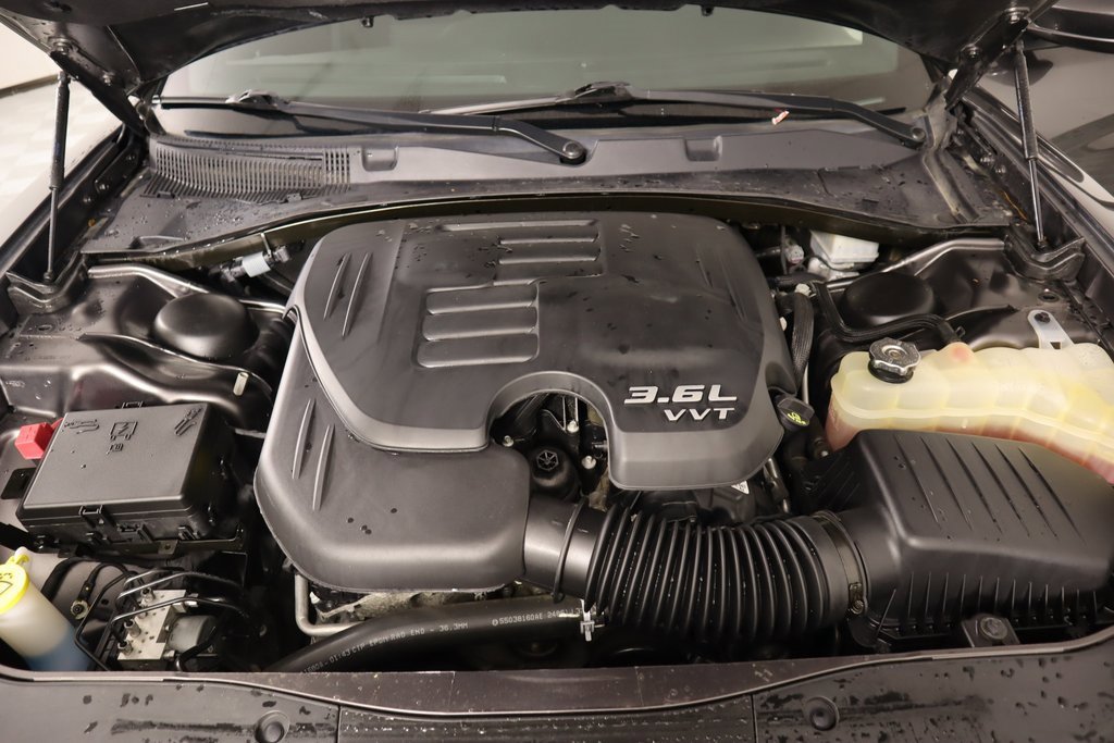 Used 2021 Dodge Charger SXT w/ Driver Convenience Group image 20