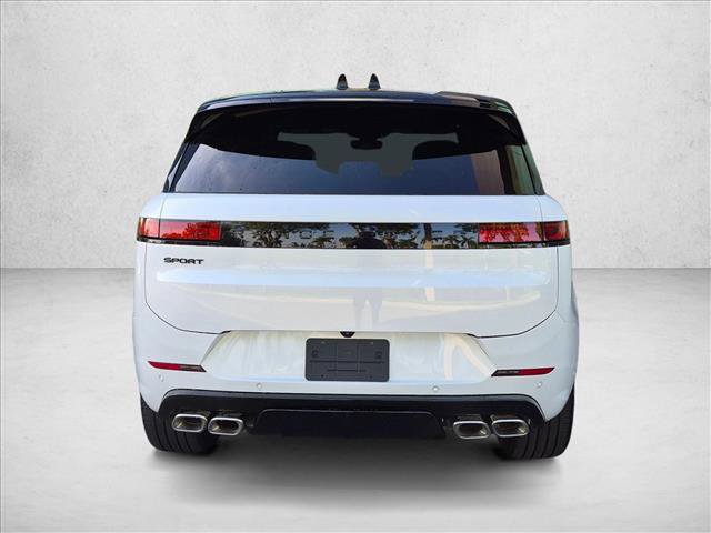 New 2026 Land Rover Range Rover Sport Dynamic SE AWD/4WD image 7