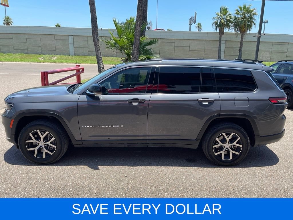 Used 2023 Jeep Grand Cherokee L Limited AWD/4WD image 3