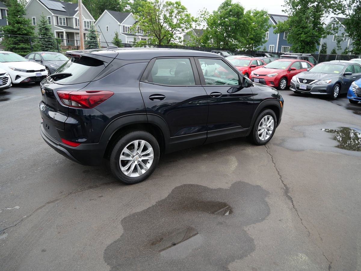 Used 2021 Chevrolet TrailBlazer LS FWD image 7