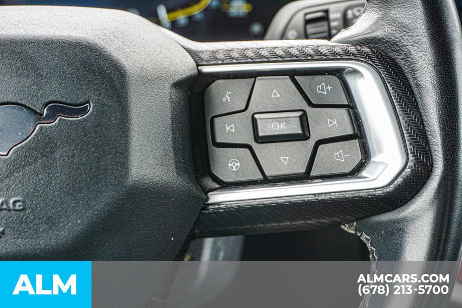 Used 2025 Ford Mustang Premium RWD image 29