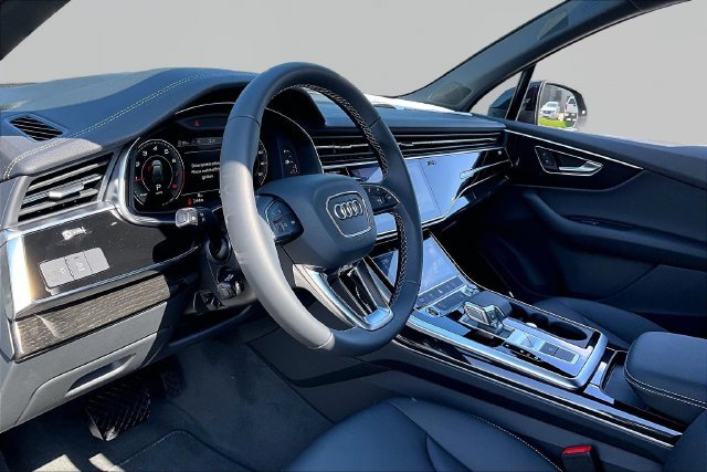New 2026 Audi Q7 2.0T Premium AWD/4WD image 11
