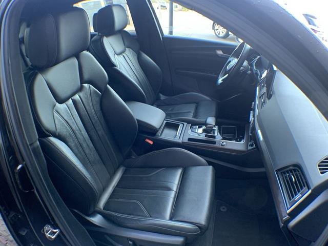 Used 2022 Audi Q5 2.0T Premium image 25