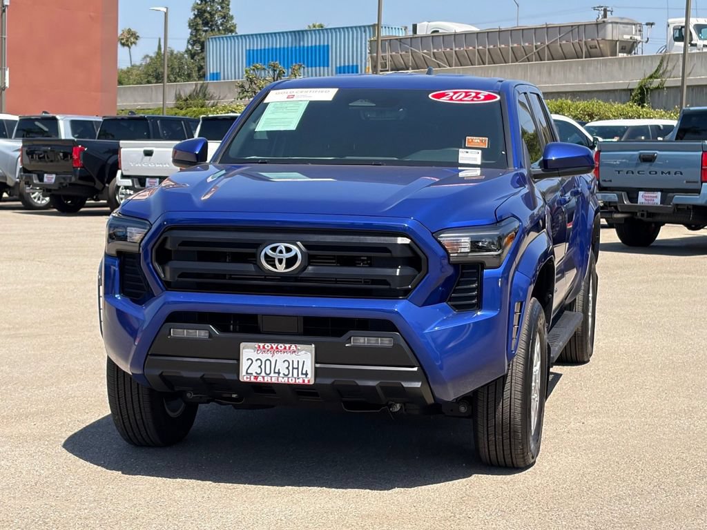 Certified 2025 Toyota Tacoma SR5 AWD/4WD image 46