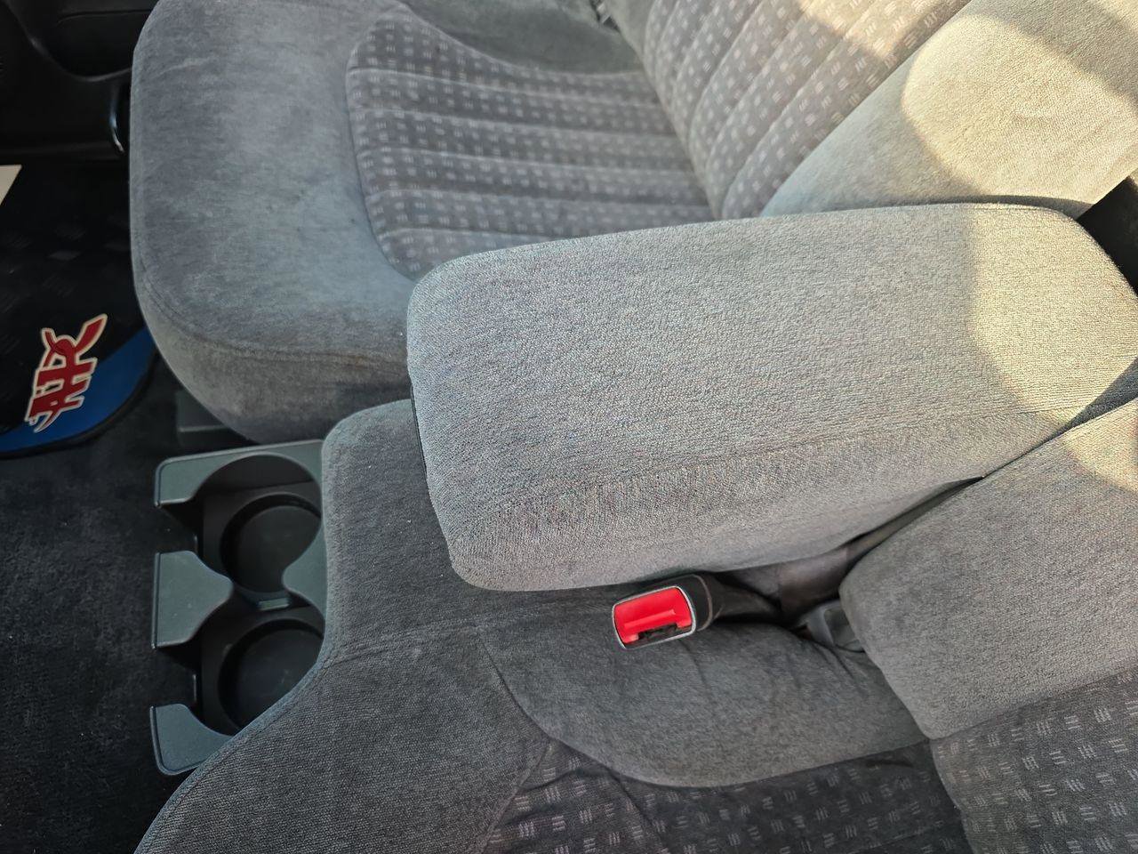 Used 1998 Chevrolet S10 Pickup LS w/ Preferred Equipment Group image 26