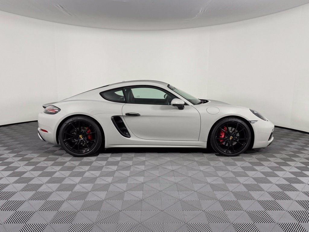 Certified 2025 Porsche 718 Cayman S RWD image 10