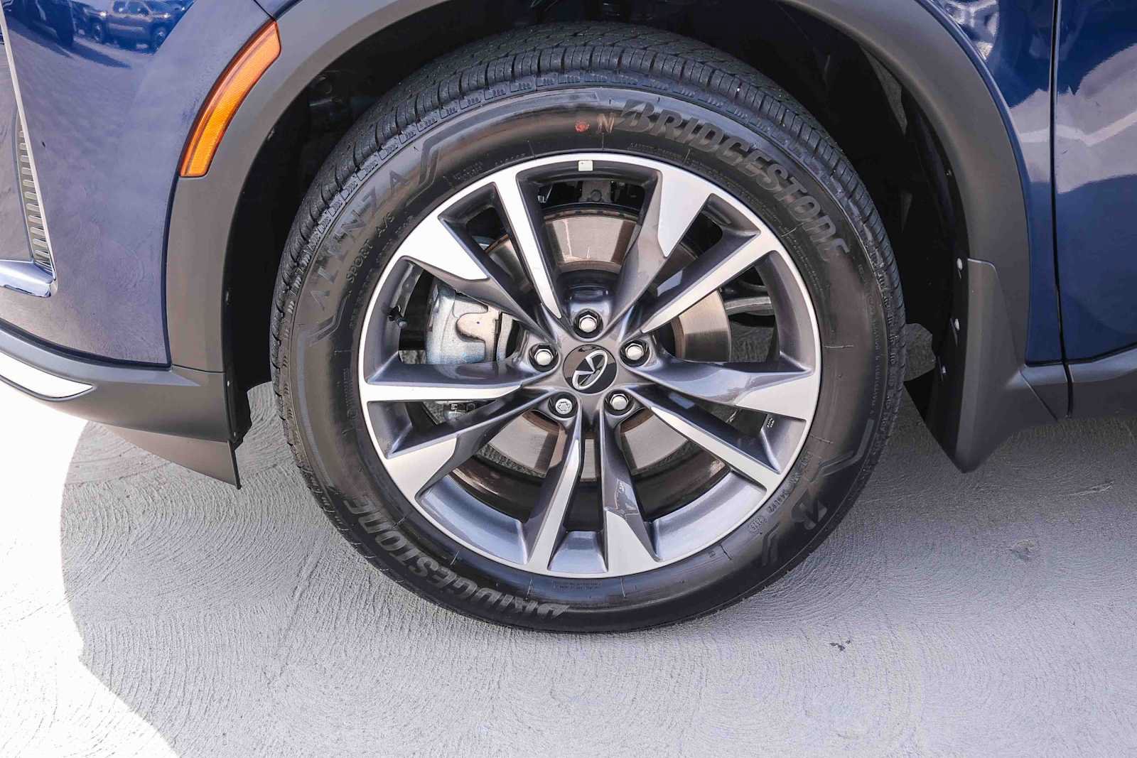 Used 2026 INFINITI QX60 Pure w/ Cargo Package FWD image 10