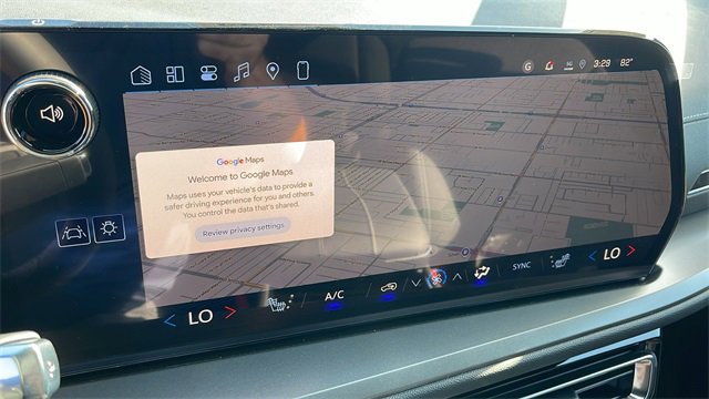 New 2026 Chevrolet Traverse LT w/ LPO, Floor Liner Package image 19