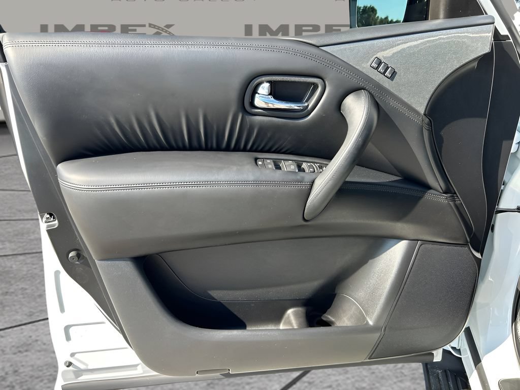 Used 2023 Nissan Armada SL w/ Midnight Edition Package RWD image 26