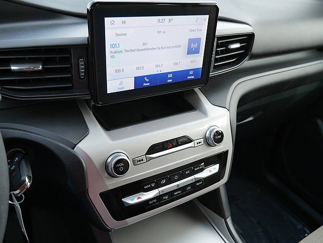 Used 2023 Ford Explorer AWD image 34