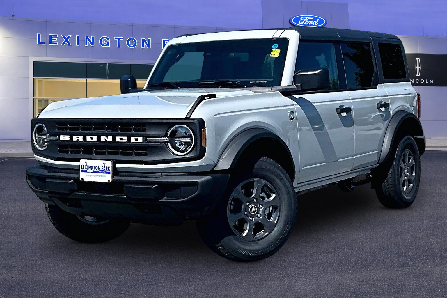 New 2026 Ford Bronco Big Bend AWD/4WD image 2