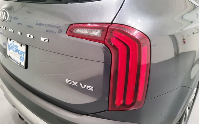 Used 2020 Kia Telluride EX w/ EX Premium Package image 8
