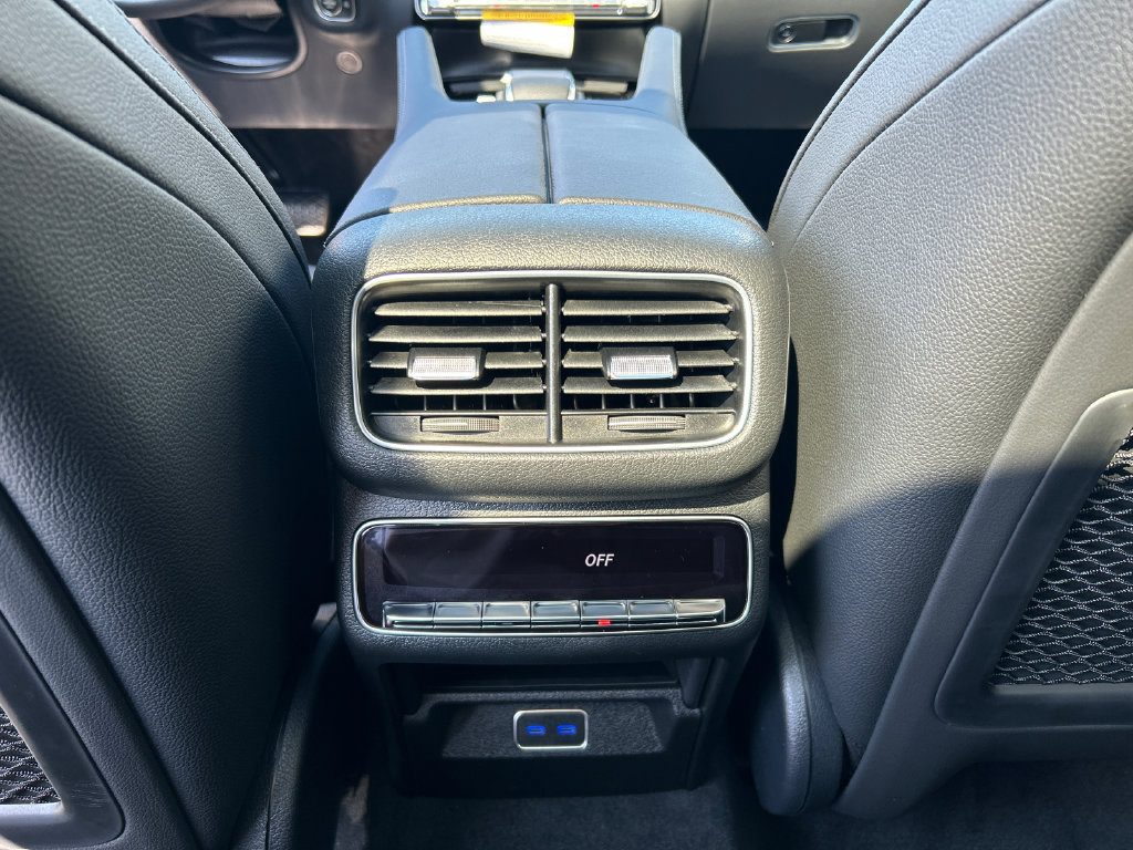 New 2026 Mercedes-Benz GLS 450 4MATIC image 28