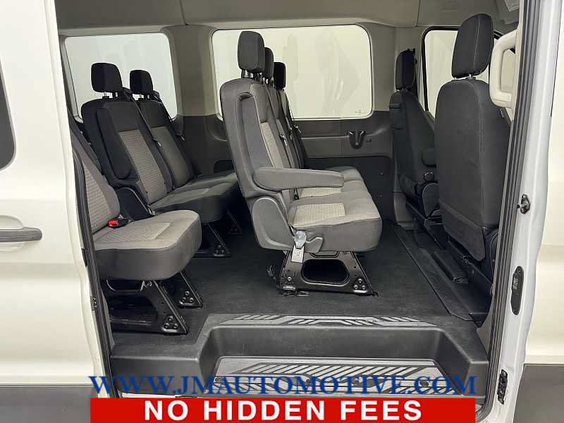 Used 2023 Ford Transit 350 XLT RWD image 17