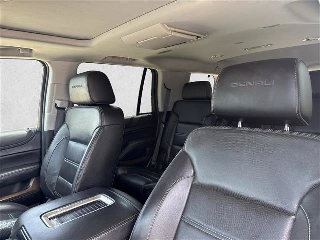 Used 2018 GMC Yukon Denali w/ Denali Ultimate Package RWD image 14