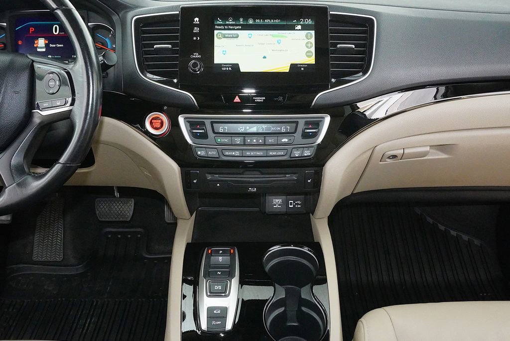 Used 2020 Honda Pilot Touring image 17